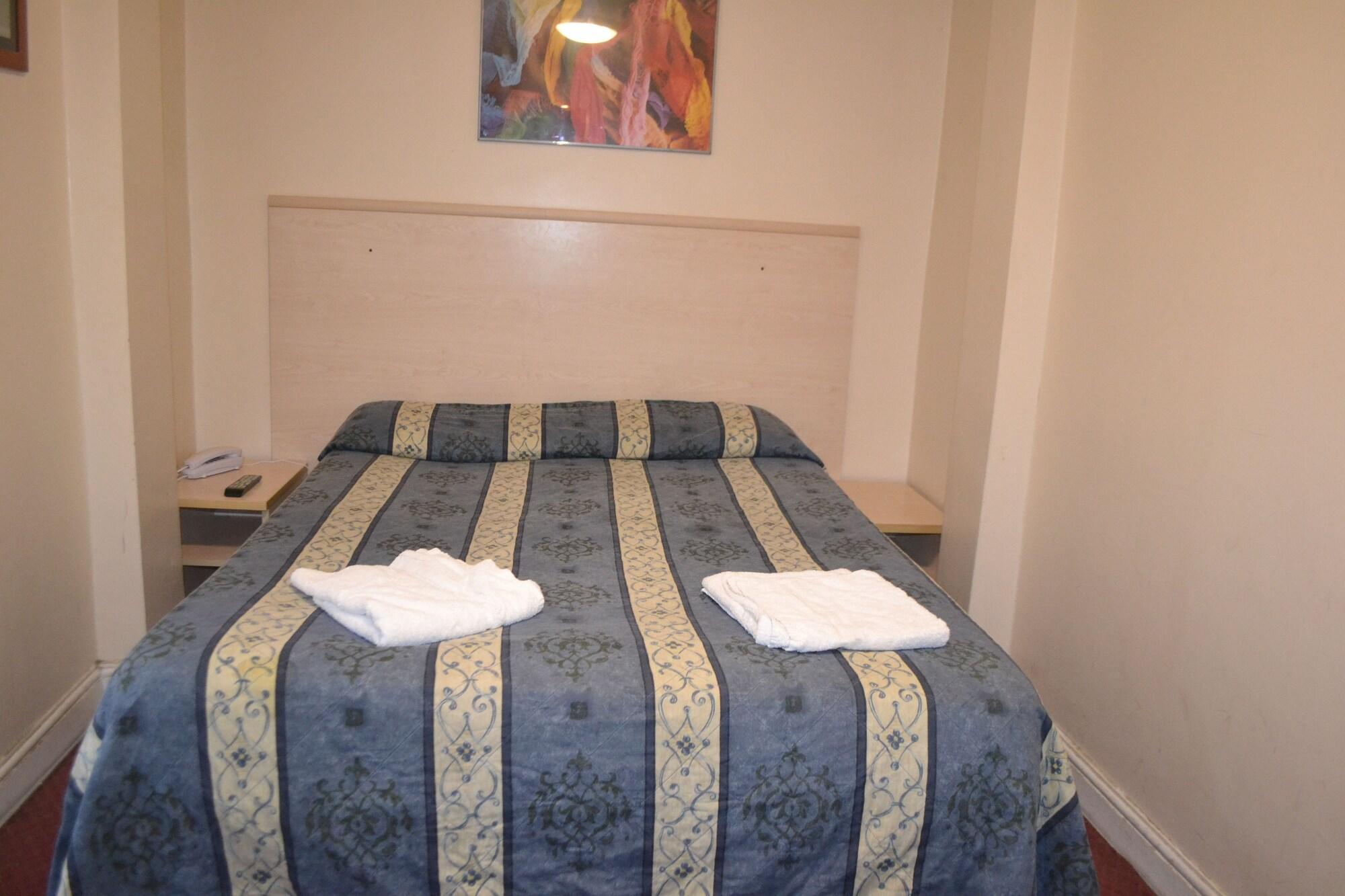 The House On Warwick Hotel Лондон Екстериор снимка