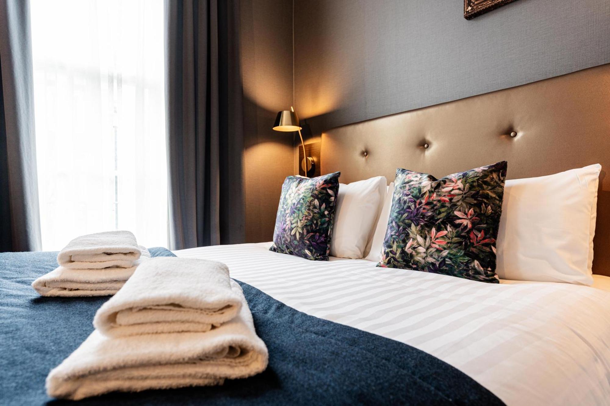 The House On Warwick Hotel Лондон Екстериор снимка